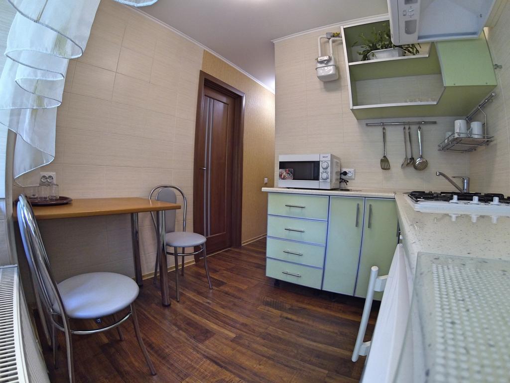 Ostroz'koho 17 * Winnyzja